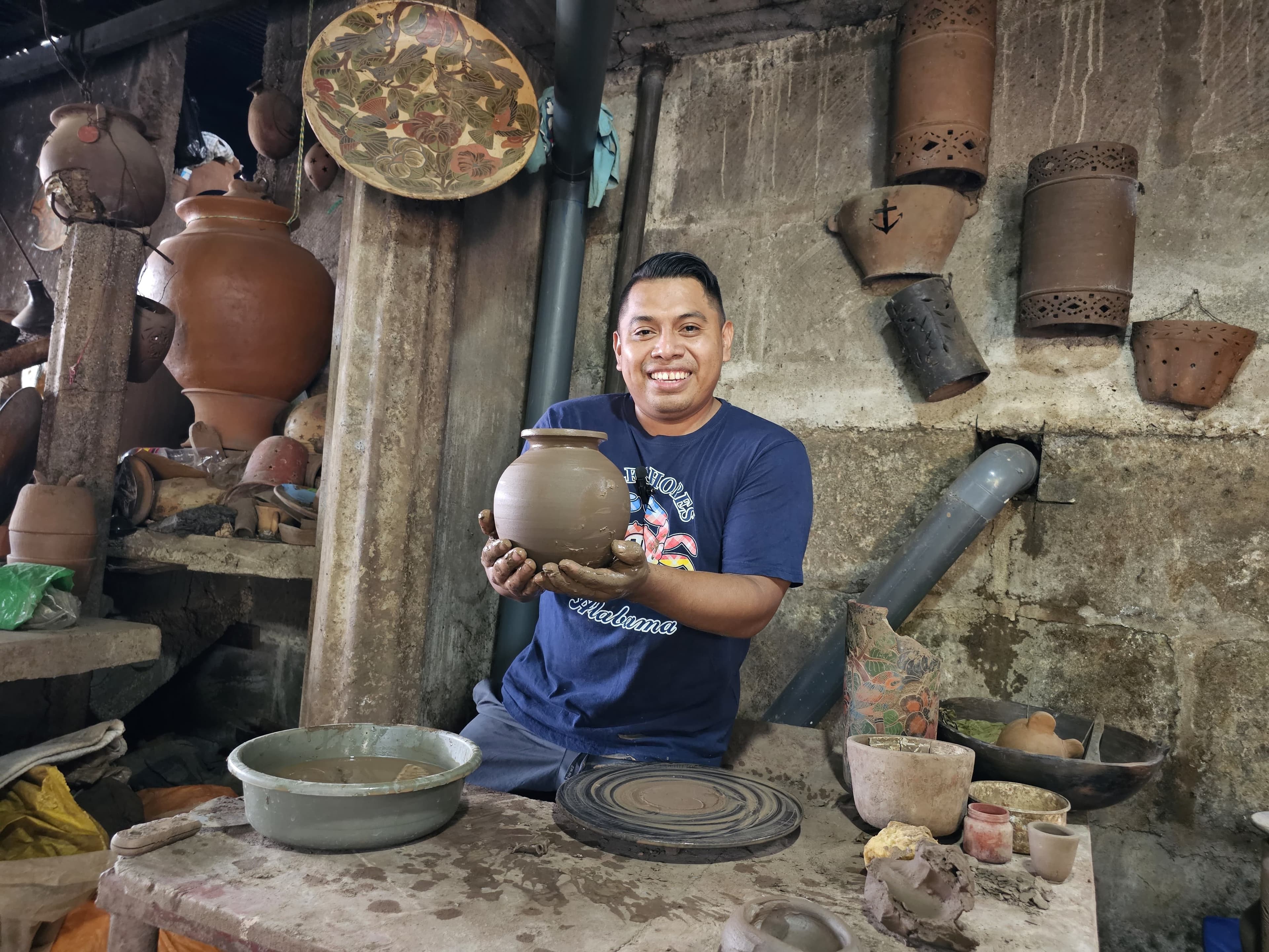 Pottery workshops in San Juan de Oriente - Nicaragua Adventure & Tours
